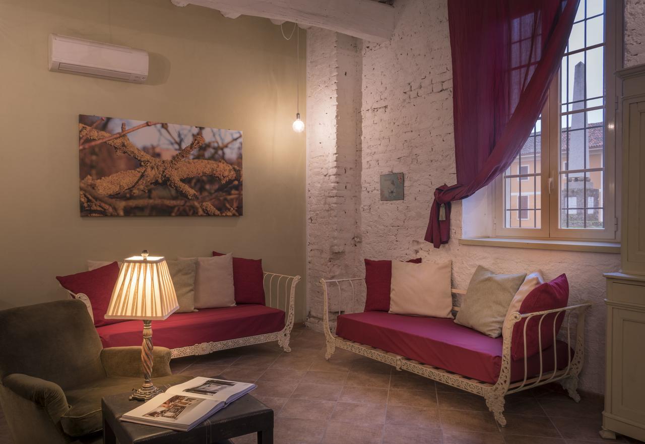 Borgo Zelata Aparthotel Bereguardo Eksteriør bilde